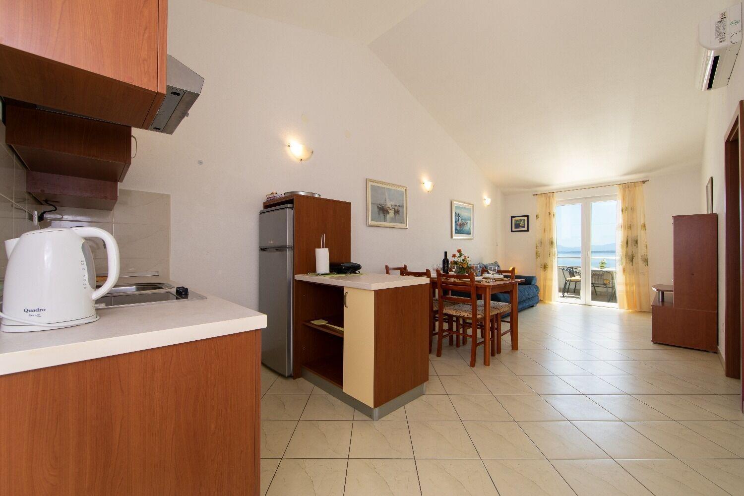 Apartments Ruzica - sea view Igrane Esterno foto