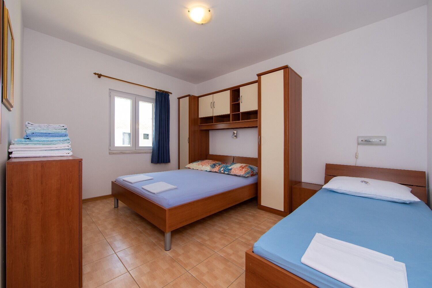 Apartments Ruzica - sea view Igrane Esterno foto