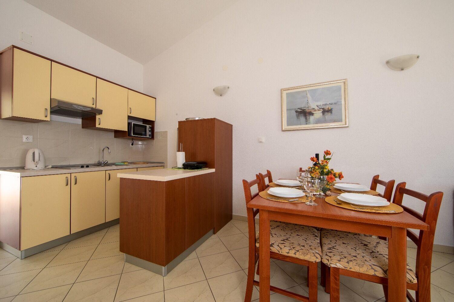 Apartments Ruzica - sea view Igrane Esterno foto